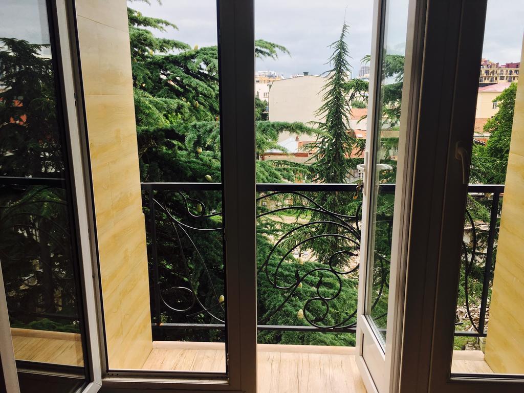 Baratashvili 29 Apartment Batumi Ngoại thất bức ảnh